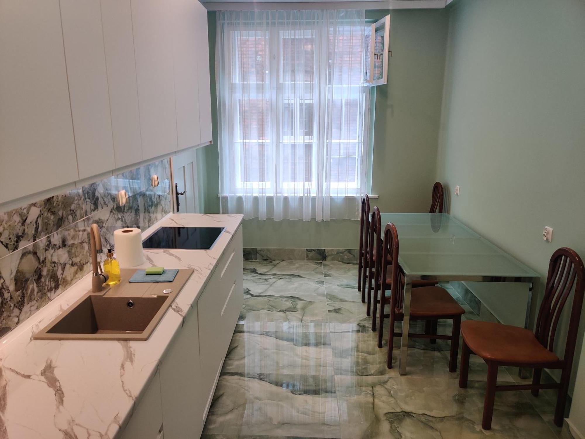 Apartamenty Tessa Jagiellonska คาโตวีตเซ ภายนอก รูปภาพ