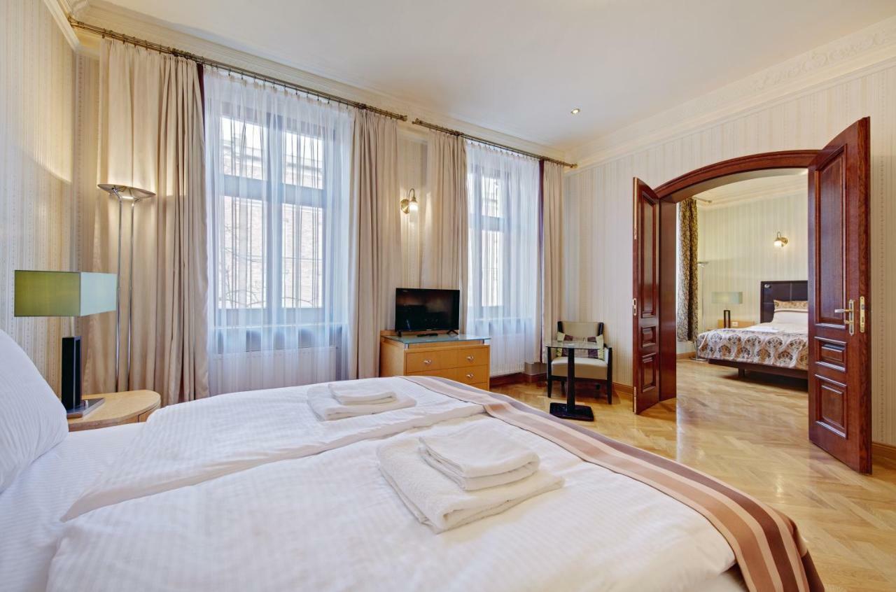 Apartamenty Tessa Jagiellonska คาโตวีตเซ ภายนอก รูปภาพ