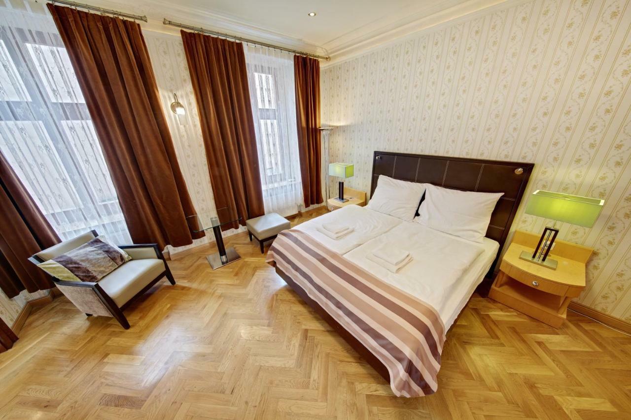 Apartamenty Tessa Jagiellonska คาโตวีตเซ ภายนอก รูปภาพ