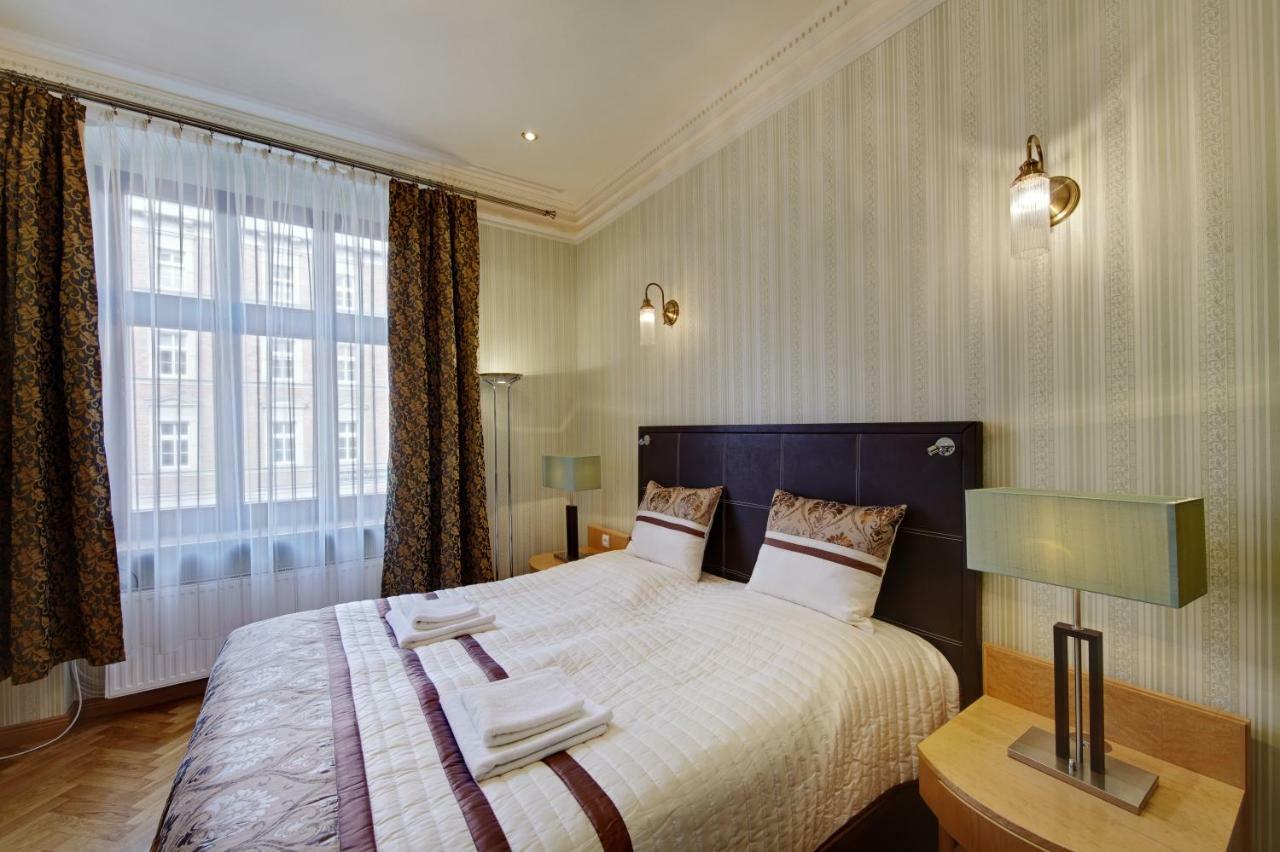 Apartamenty Tessa Jagiellonska คาโตวีตเซ ภายนอก รูปภาพ
