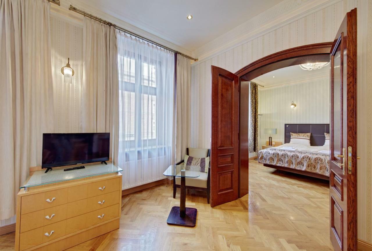 Apartamenty Tessa Jagiellonska คาโตวีตเซ ภายนอก รูปภาพ